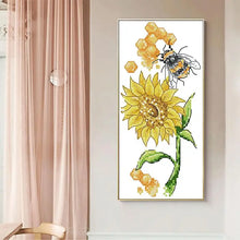 Load image into Gallery viewer, Bee and Sunflower - AIMDIY