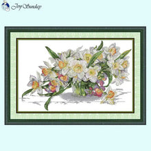 Load image into Gallery viewer, Daffodil Flower Embroidery Kit - Spring Floral Cross Stitch Set with Printed Canvas
